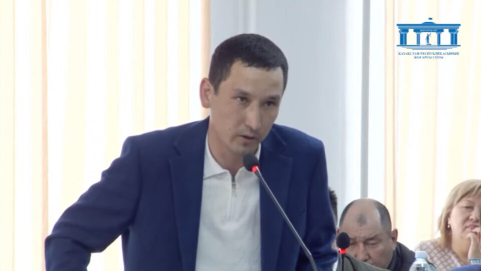 "Сотта қойылмаған сұрақтар": Шерзаттың әкесі қайта шақырылды