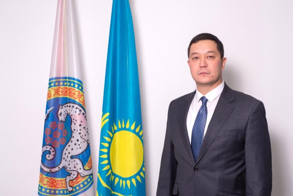 Санжар Әлин